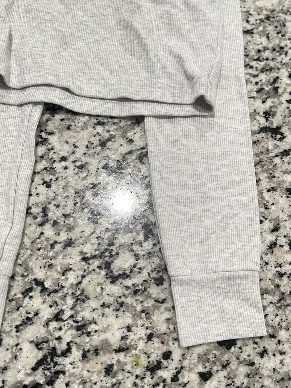 Old Navy Toddlers' Light Gray Ribbed Pajama Set - Short Sleeve Top & Pants